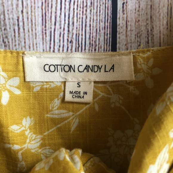 ▪️Yellow Crop Top▪️ - Picture 3 of 4